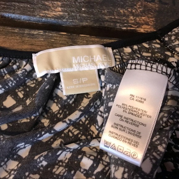 Michael Kors Petite Top - Picture 7 of 8